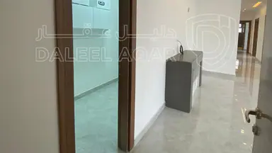 شقة في شقة للبيع في طريق المطار  الحويطي /خلف العالمية - 220,000 دأ - صورة NaN